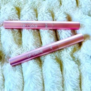 Tarte Pink Maracuja Lip Creme Hydrating Shine. Iris and Cranberry.❣️